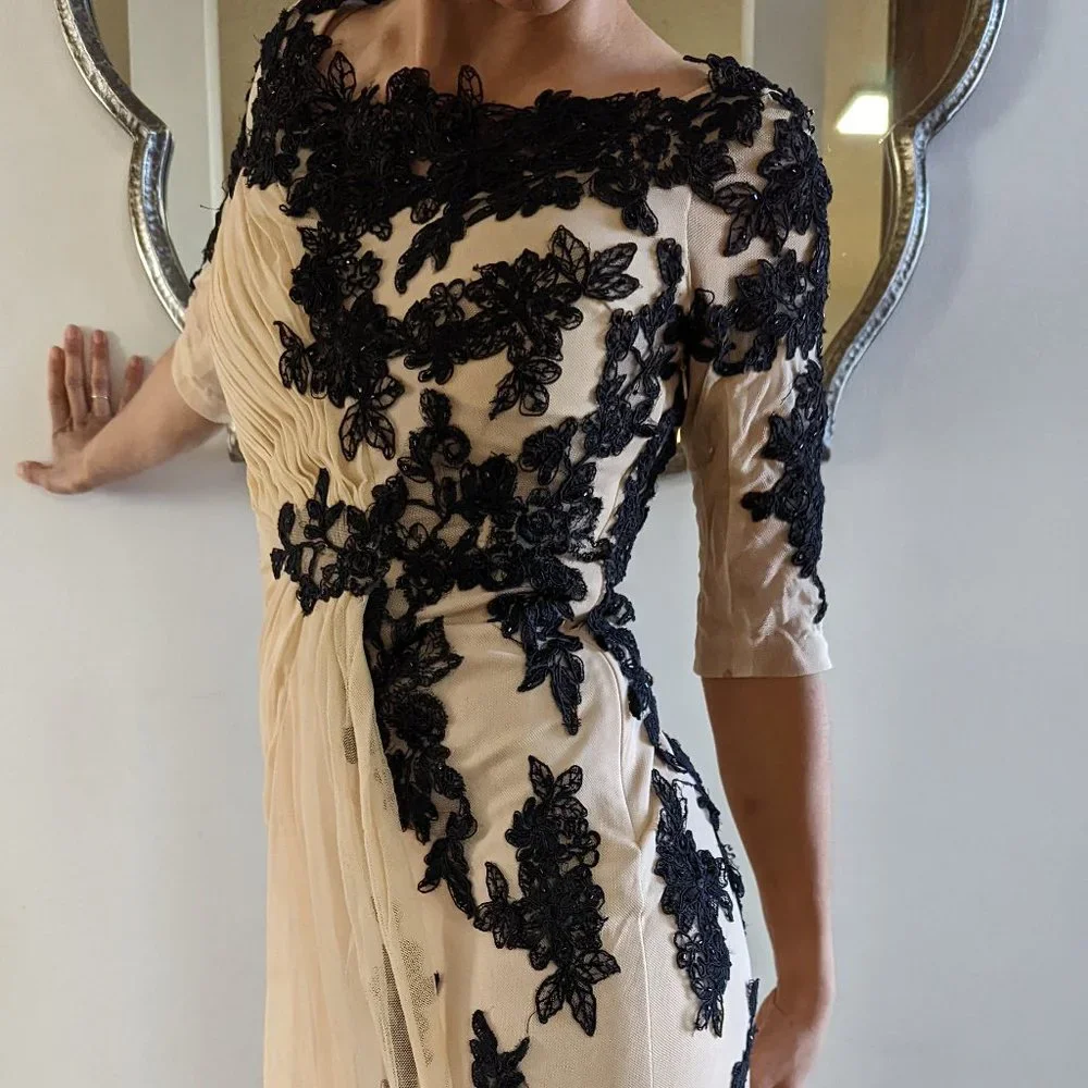 Sherri Hill Lace Nude And Black Evening Gown - Picture 4 of 4